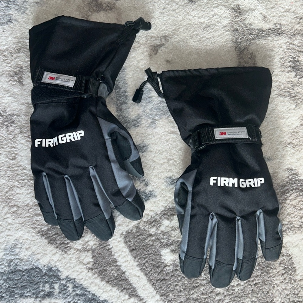 COPY - NWOT 3M Thinsulate gloves